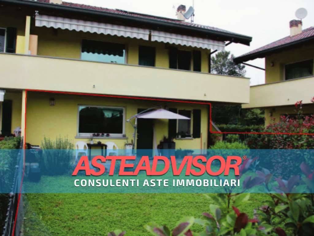 appartamento in vendita a Castelli Calepio in zona Tagliuno