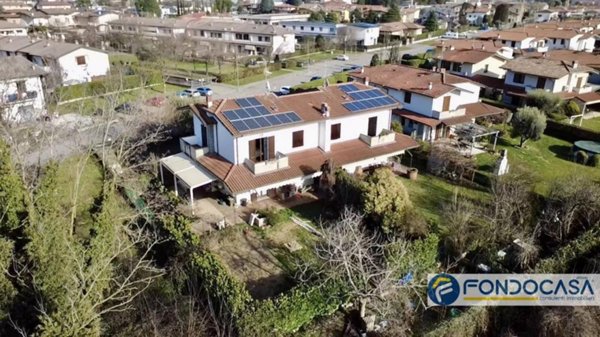 casa indipendente in vendita a Castelli Calepio