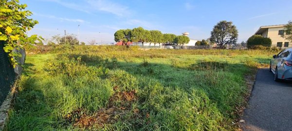 terreno edificabile in vendita a Castelli Calepio in zona Tagliuno