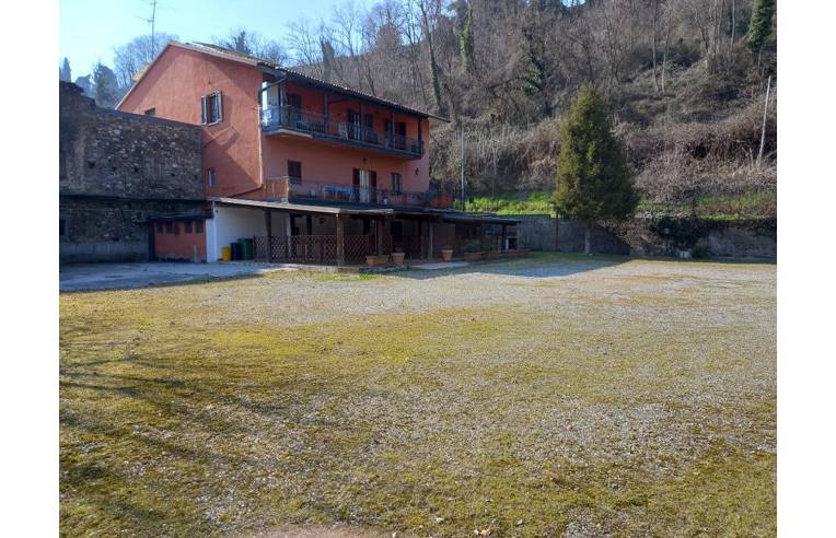locale commerciale in vendita a Castelli Calepio