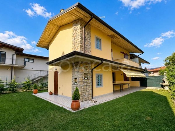 casa indipendente in vendita a Castelli Calepio in zona Calepio