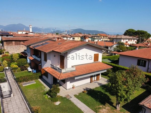 casa indipendente in vendita a Castelli Calepio in zona Quintano