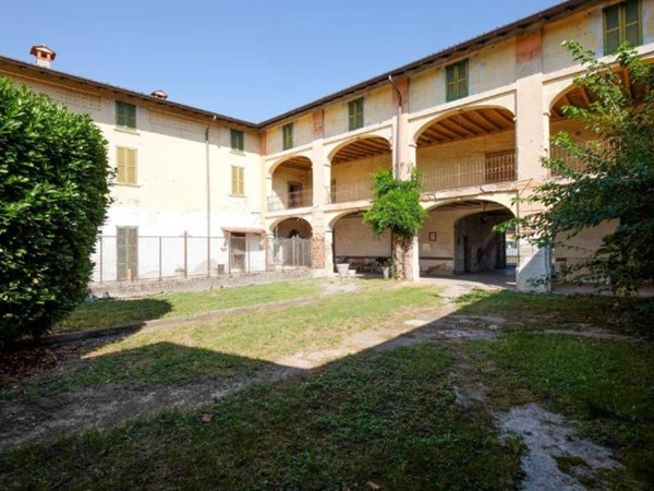 casa indipendente in vendita a Castel Rozzone