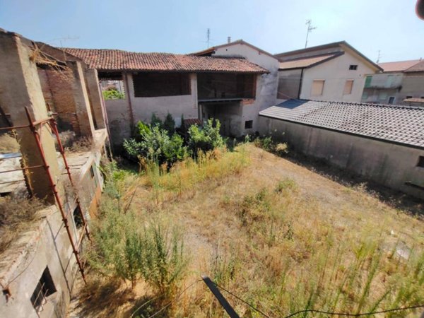 appartamento in vendita a Castel Rozzone