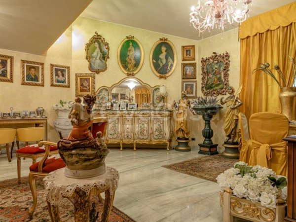 casa indipendente in vendita a Castel Rozzone