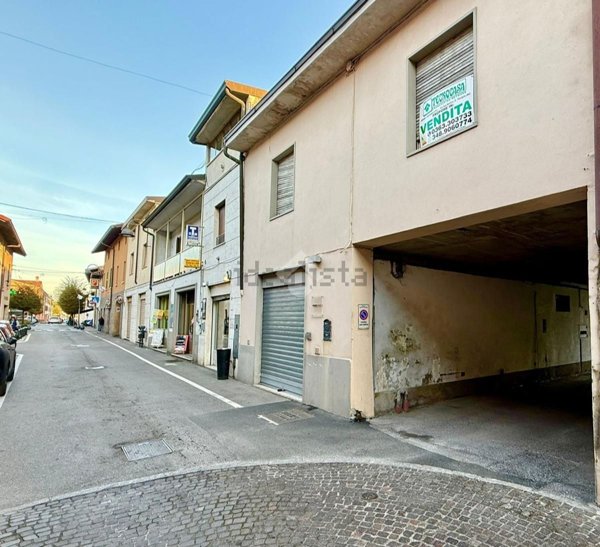 appartamento in vendita a Castel Rozzone