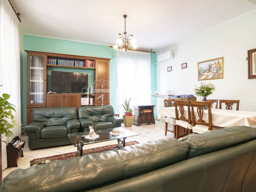 appartamento in vendita a Castel Rozzone