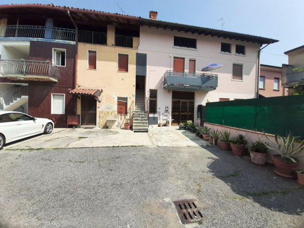 appartamento in vendita a Castel Rozzone