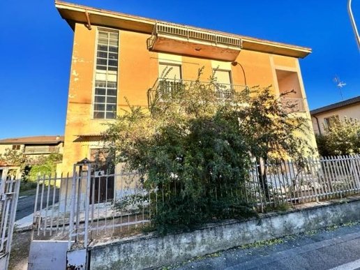 appartamento in vendita a Castel Rozzone