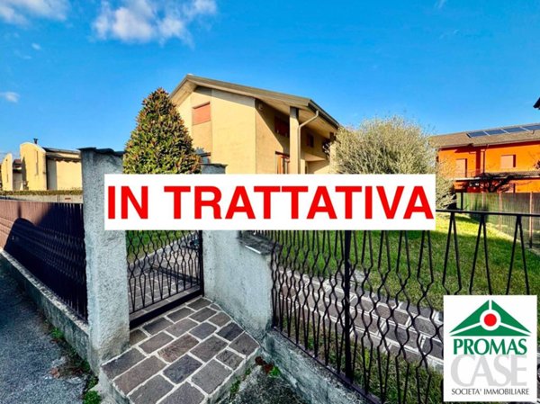 casa indipendente in vendita a Castel Rozzone