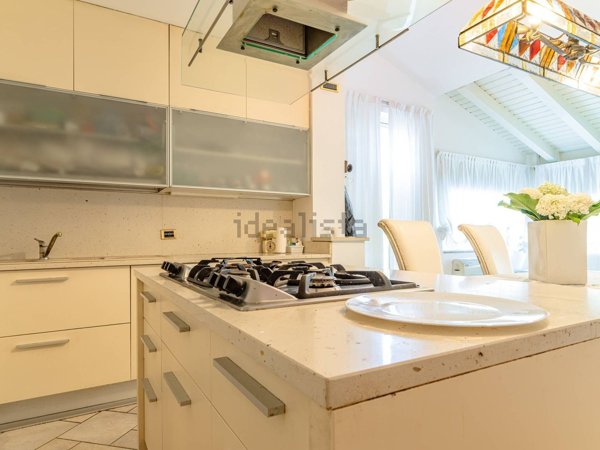 casa indipendente in vendita a Castel Rozzone