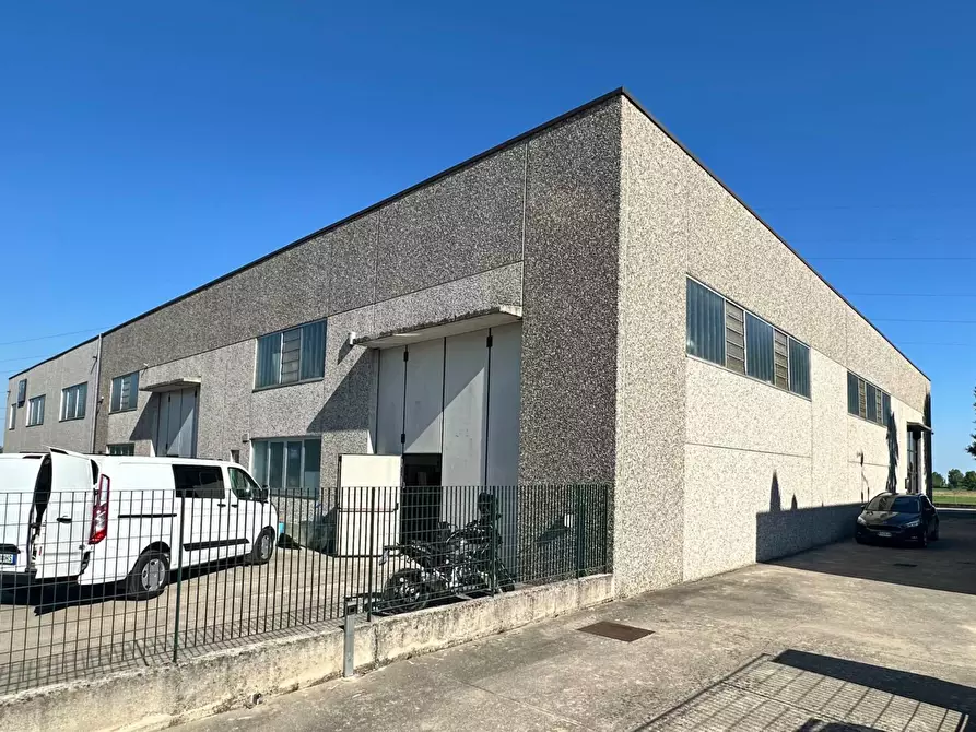 casa indipendente in vendita a Castel Rozzone