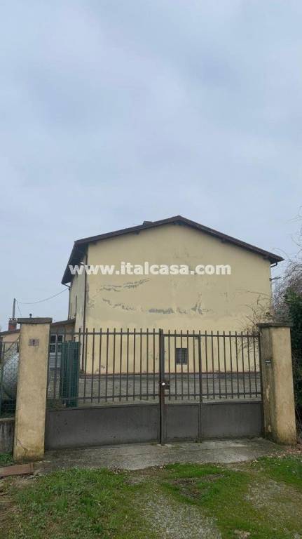 casa indipendente in vendita a Castel Rozzone