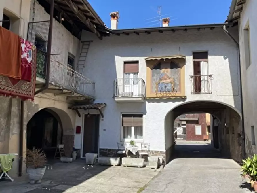 casa indipendente in vendita a Castel Rozzone