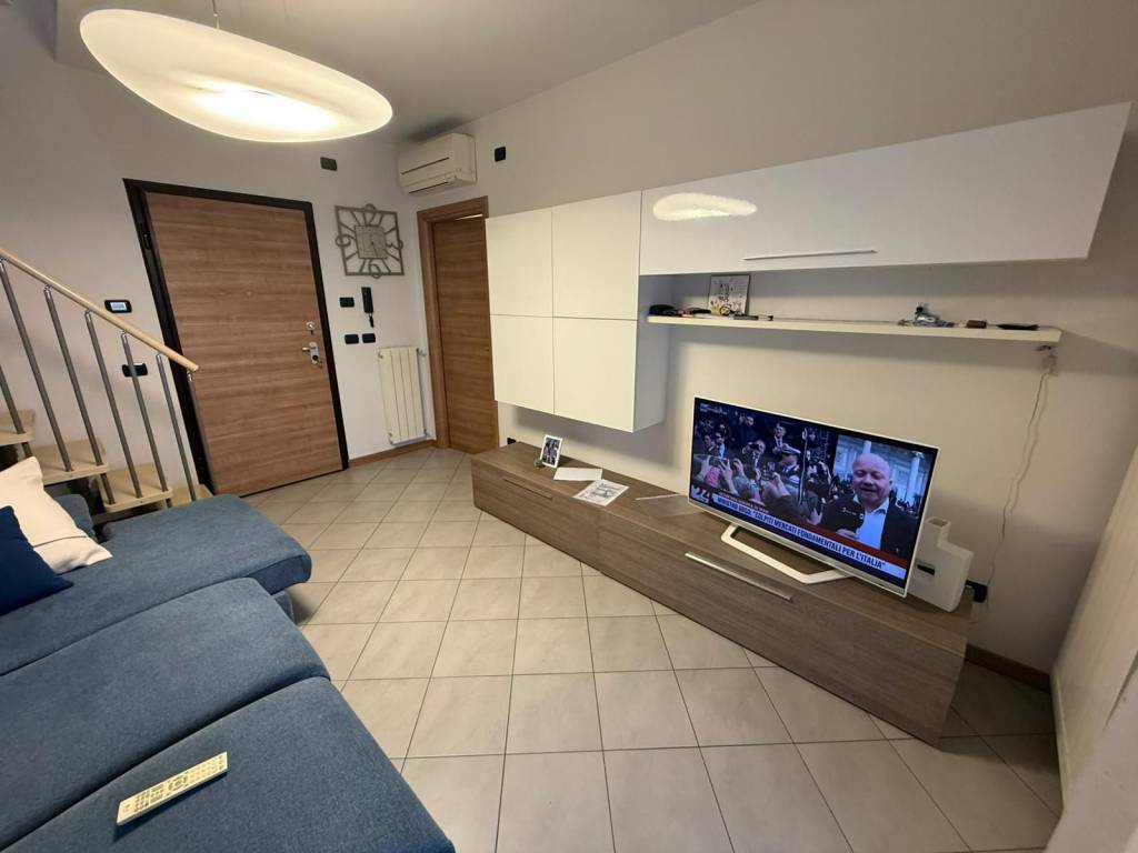 appartamento in vendita a Castel Rozzone