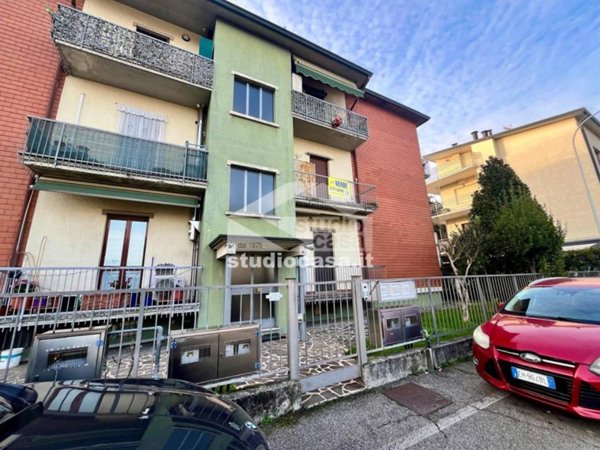 appartamento in vendita a Castel Rozzone