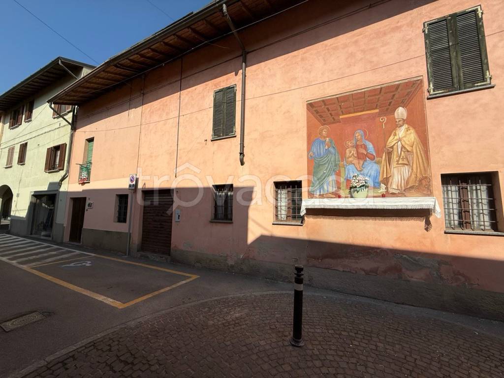 casa indipendente in vendita a Castel Rozzone