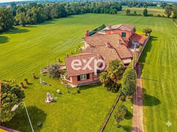 casa indipendente in vendita a Castel Rozzone