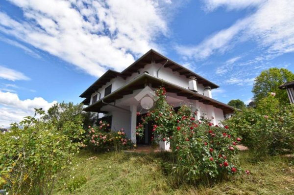 casa indipendente in vendita ad Albiano d'Ivrea