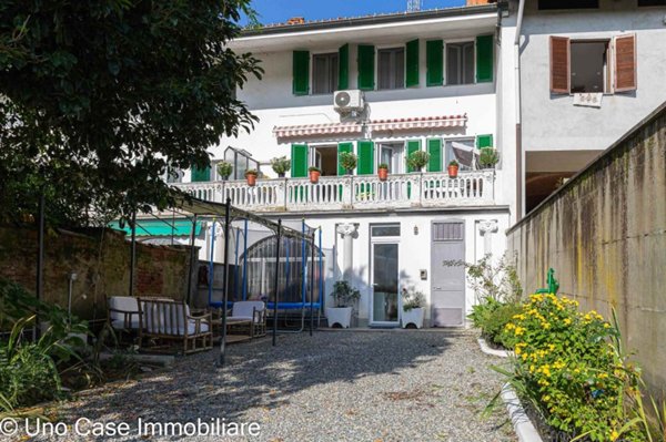 casa semindipendente in vendita ad Albiano d'Ivrea