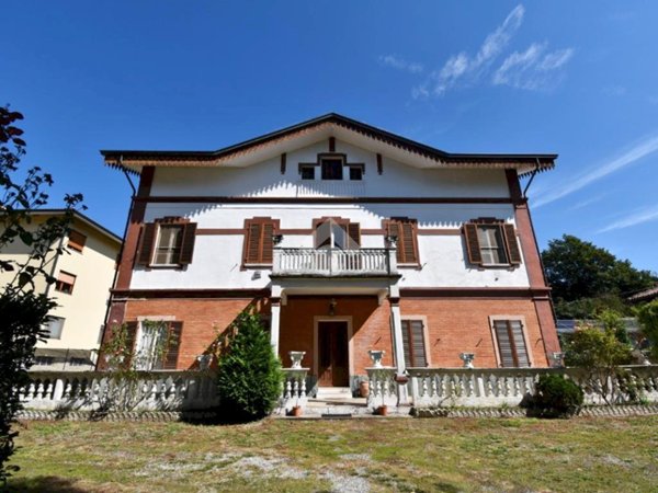 casa indipendente in vendita ad Albiano d'Ivrea