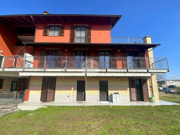 appartamento in vendita ad Albiano d'Ivrea