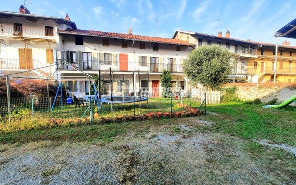 casa indipendente in vendita ad Albiano d'Ivrea