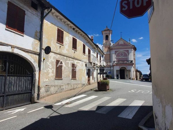 casa indipendente in vendita ad Albiano d'Ivrea