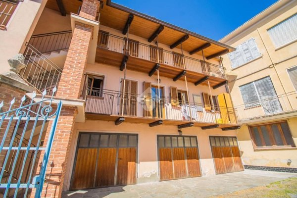 appartamento in vendita ad Albiano d'Ivrea