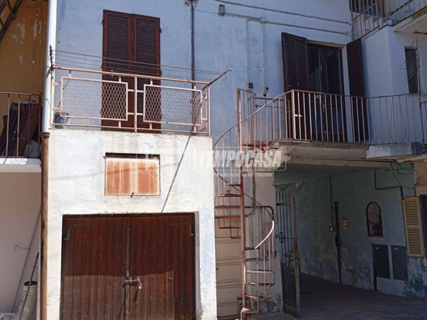 casa indipendente in vendita ad Albiano d'Ivrea