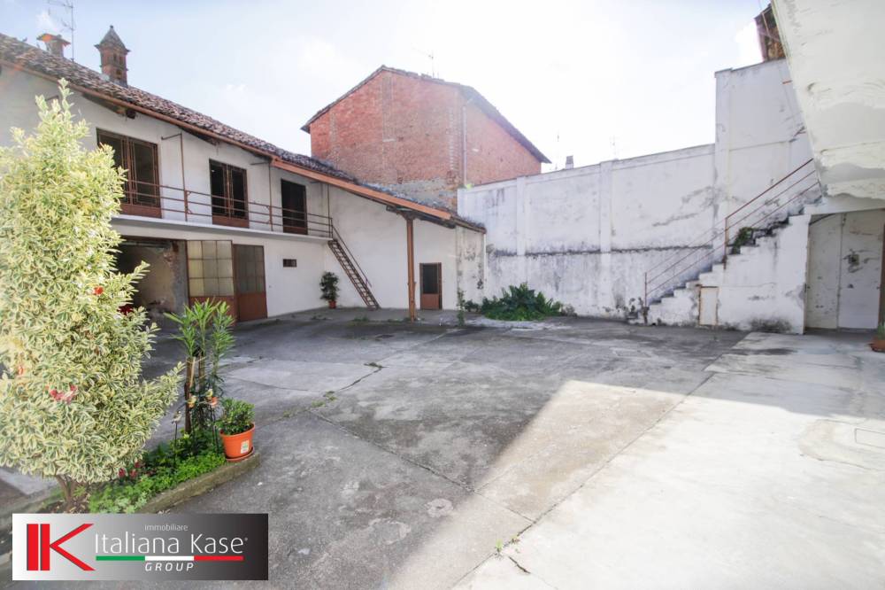 casa indipendente in vendita ad Albiano d'Ivrea