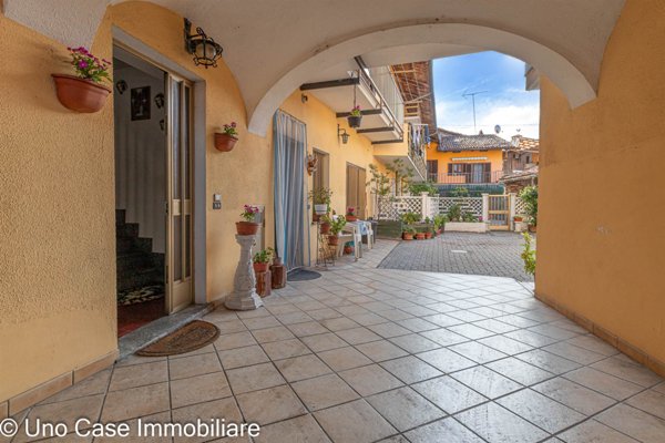 casa indipendente in vendita ad Albiano d'Ivrea