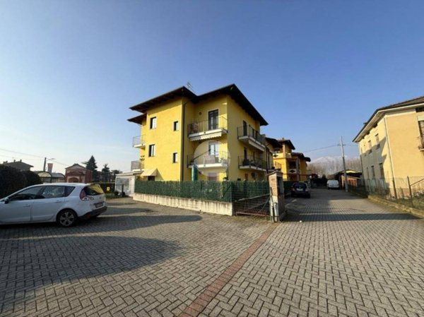 appartamento in vendita ad Albiano d'Ivrea