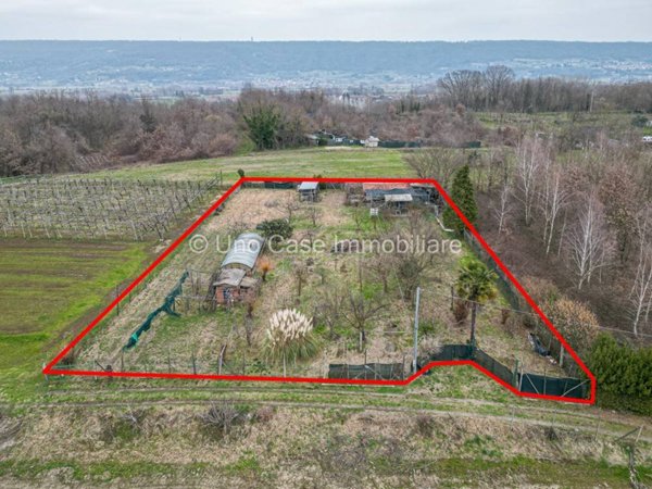 terreno agricolo in vendita ad Albiano d'Ivrea