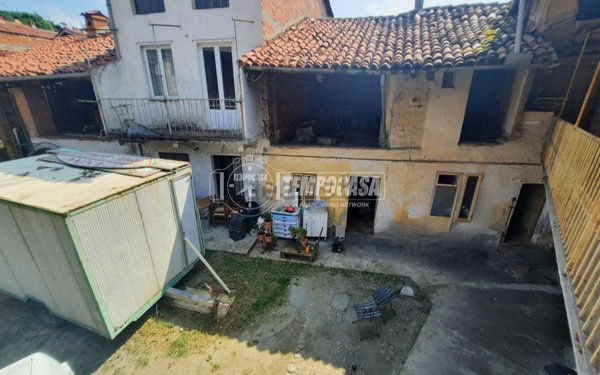 casa indipendente in vendita ad Albiano d'Ivrea