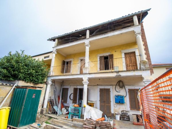 casa indipendente in vendita ad Albiano d'Ivrea
