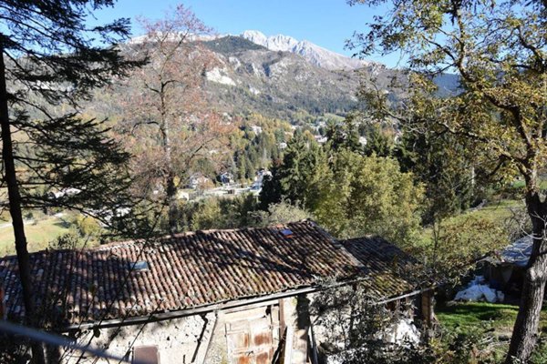 casa indipendente in vendita a Castione della Presolana