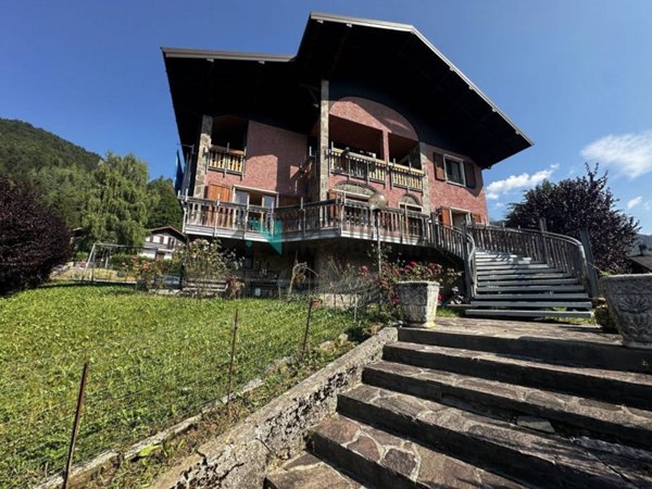 appartamento in vendita a Castione della Presolana