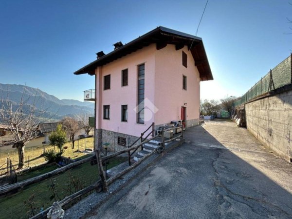 appartamento in vendita a Castione della Presolana