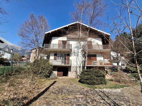 casa indipendente in vendita a Castione della Presolana