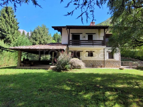 casa indipendente in vendita a Castione della Presolana