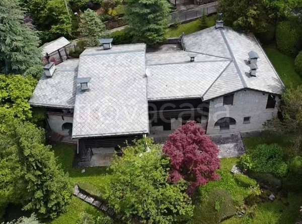 casa indipendente in vendita a Castione della Presolana