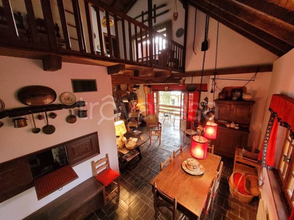 casa indipendente in vendita a Castione della Presolana