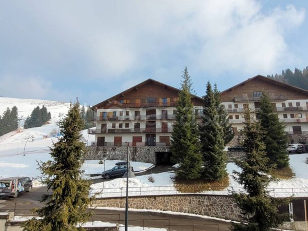 appartamento in vendita a Castione della Presolana