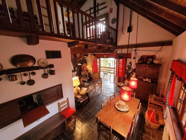 casa indipendente in vendita a Castione della Presolana