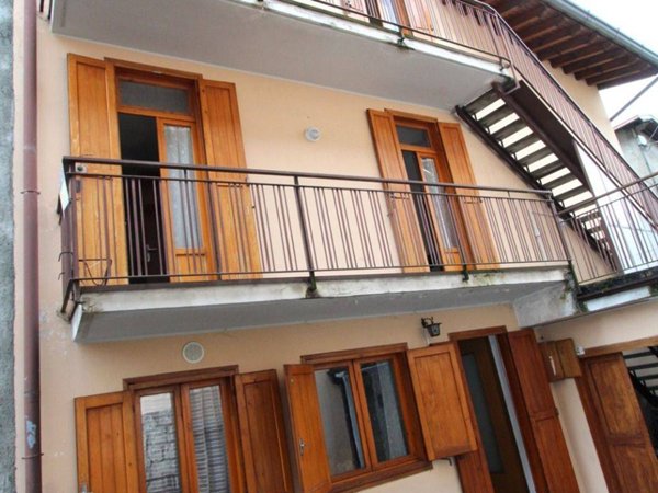 casa indipendente in vendita a Castione della Presolana