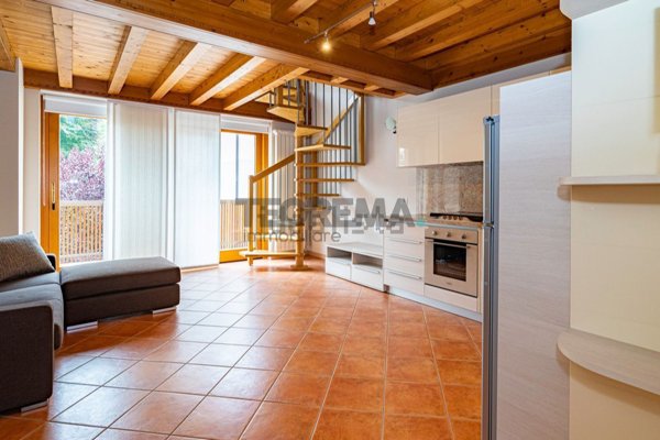 appartamento in vendita a Castione della Presolana