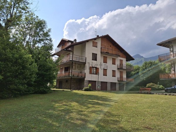 appartamento in vendita a Castione della Presolana