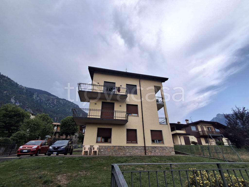 appartamento in vendita a Castione della Presolana