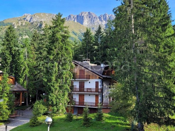 appartamento in vendita a Castione della Presolana
